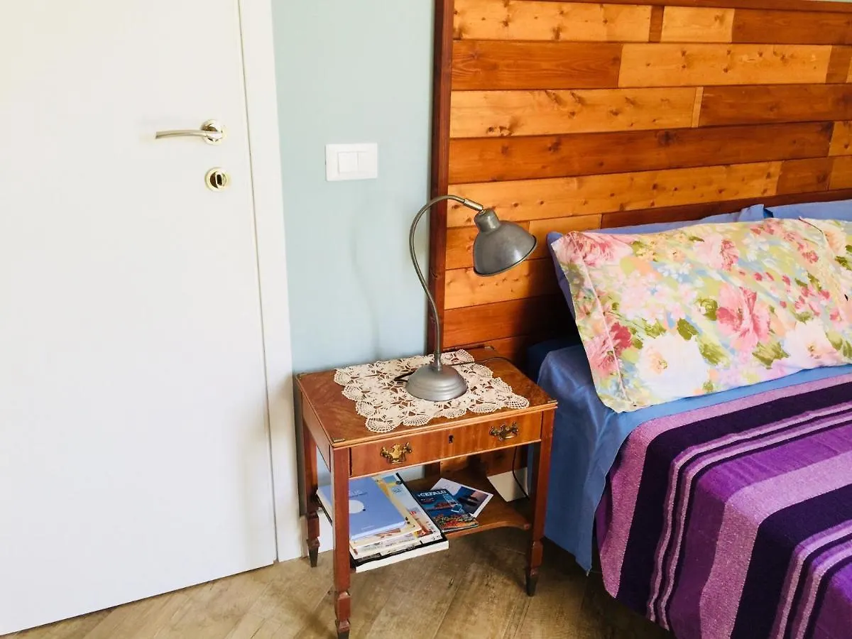 Go Go House 2 Casa Aprile Apartment Palermo Italy