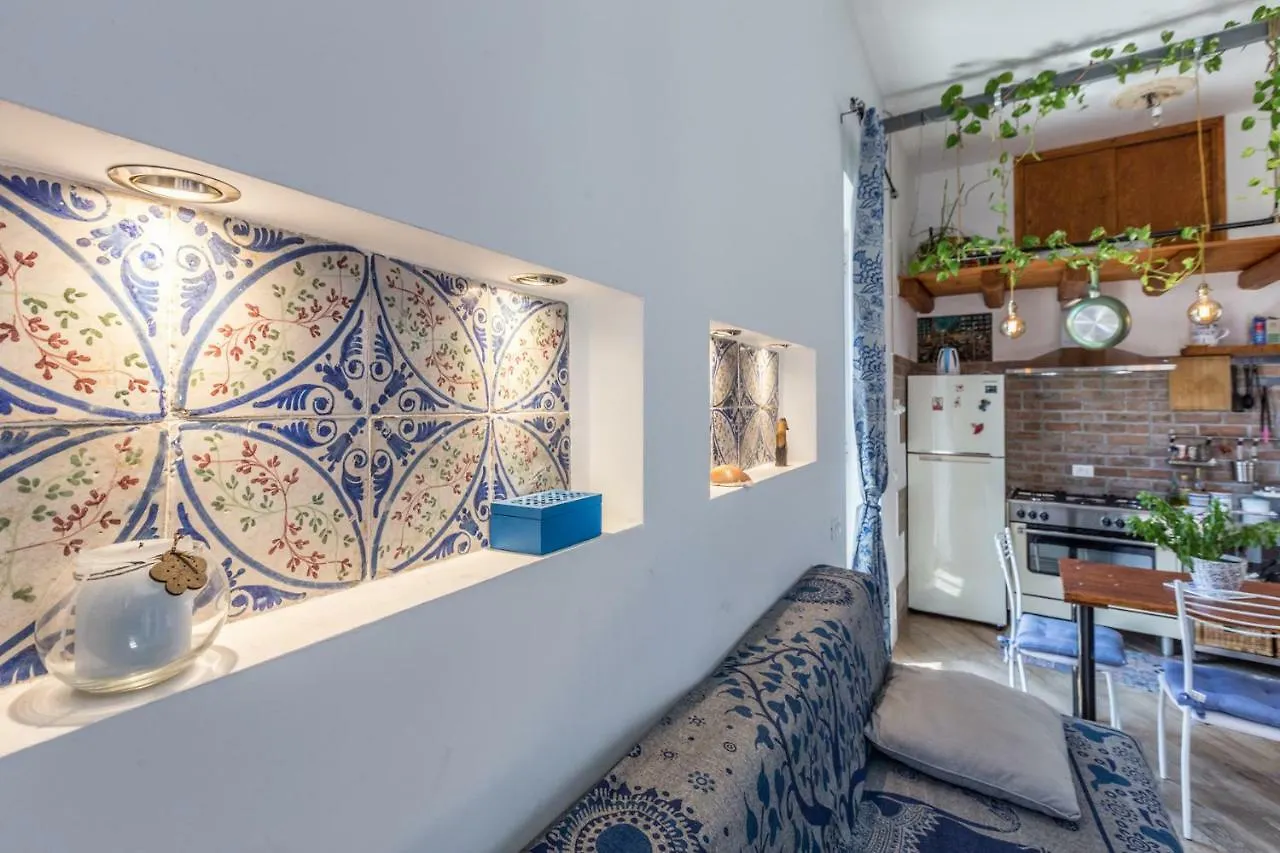 Go Go House 2 Casa Aprile Apartment Palermo