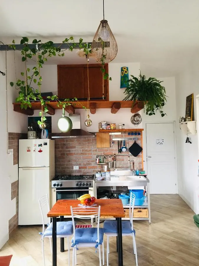Go Go House 2 Casa Aprile Apartment Palermo