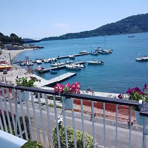 Openspace Fronte Mare Esclusivo Due Letti Matrimoniali A Portovenere Apartment Porto Venere