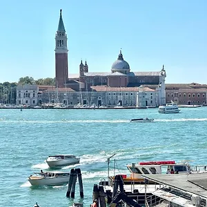 The B Collection - San Marco Riva Schiavoni Apartment Venice