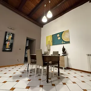 Holiday home Casa Nel Vicolo, Palermo